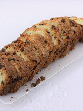 CAKE AU CHOCOLAT 400 GR/ assiette de 12 tranches