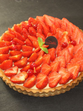 TARTE FRAISES MOUSSELINE 6 PERS