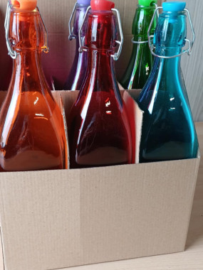 Lot de 6 bouteilles colorées