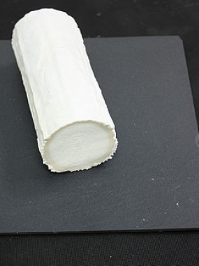 Bûche de Chèvre à la coupe