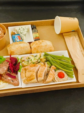 PLATEAU REPAS LE REGION