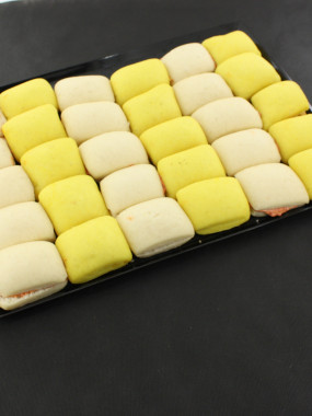 BAGNATS - DUO FALUCHE BLANCHE ET JAUNE