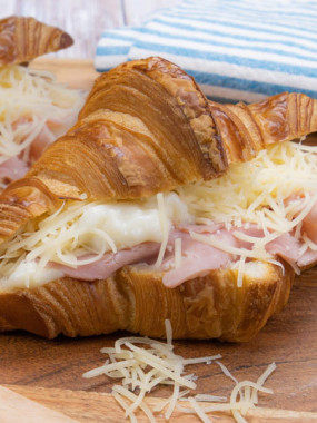 Croissant jambon fromage (2 PCS)